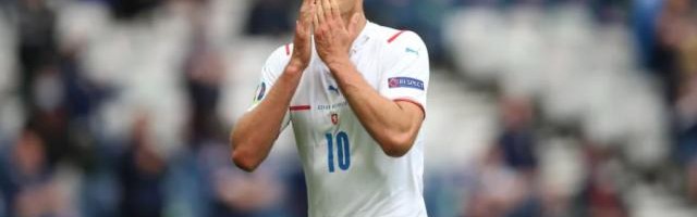 开云体育登录-希克：上半场就觉得可以吊门 队友：最佳进球就它了