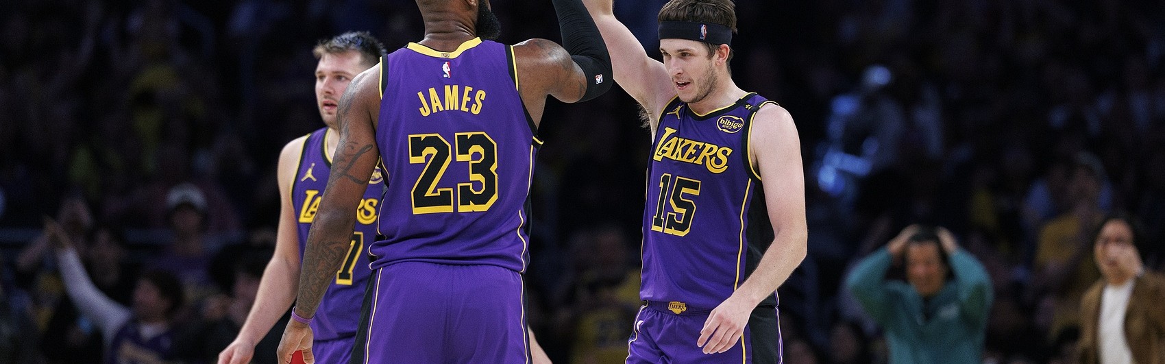 里夫斯第二次以至少85%真实命中率砍下35+ 队史仅次于詹姆斯