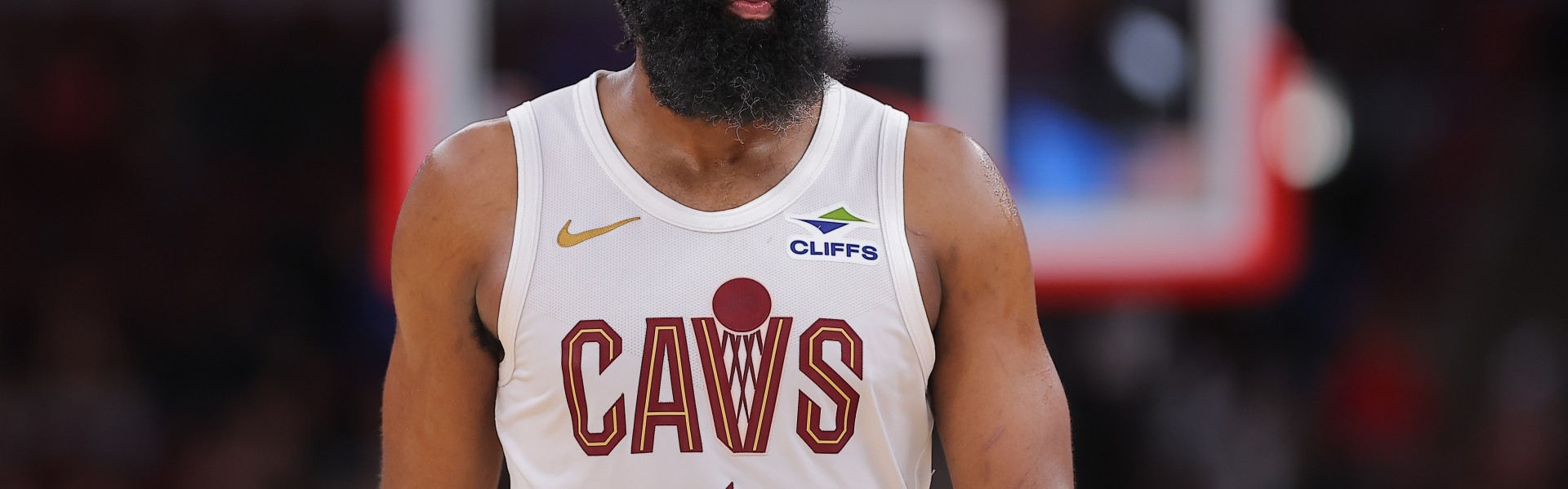 豪赌哈登让骑士已无路可退 若未达预期今夏将迎阵容&amp;管理层大换血